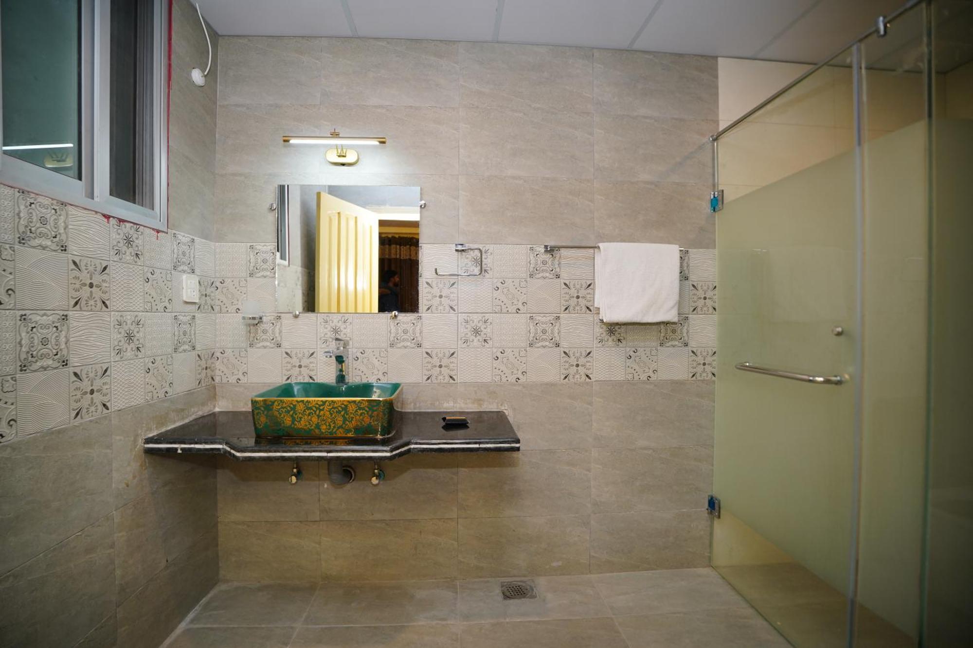Hunza Elites By Orane Hotel Karimabad  Exterior photo